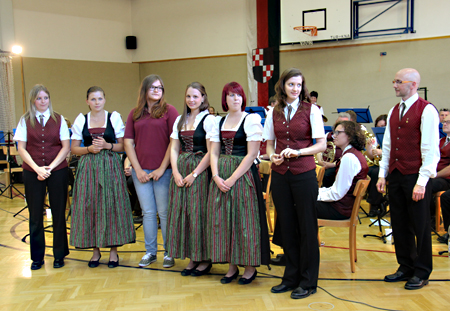 140614_fruehjahrskonzert_Ehrung_1.jpg