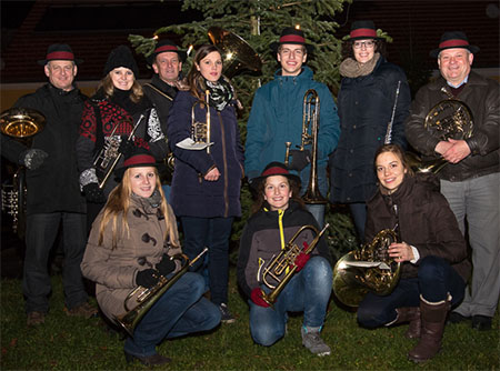 1412_Advent_Gluehweinstand_Moosbierbaum.jpg